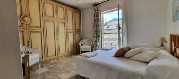 4 Schlafzimmer Wohnung in Alassio, Italy, Nr. 363133 2