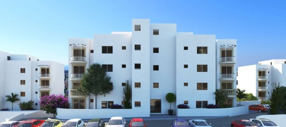2 bedrooms Apartment in Paphos, Cyprus No. 5489 4