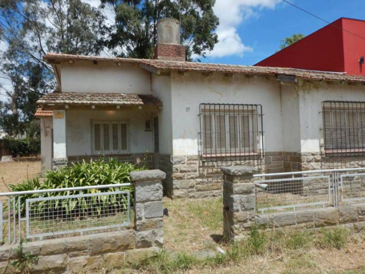 Дом с 4 спальнями в Буэнос-Айрес, Аргентина № 56443