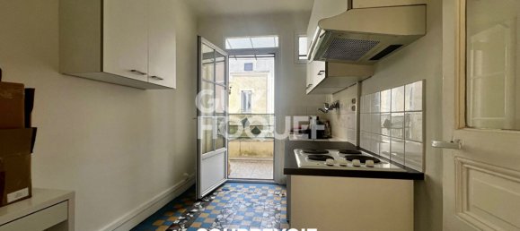1 chambre Appartement à Courbevoie, France No. 182899 4