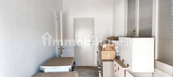 Armazém de 5 divisões em Quartu Sant'Elena, Italy N.º 127700 17