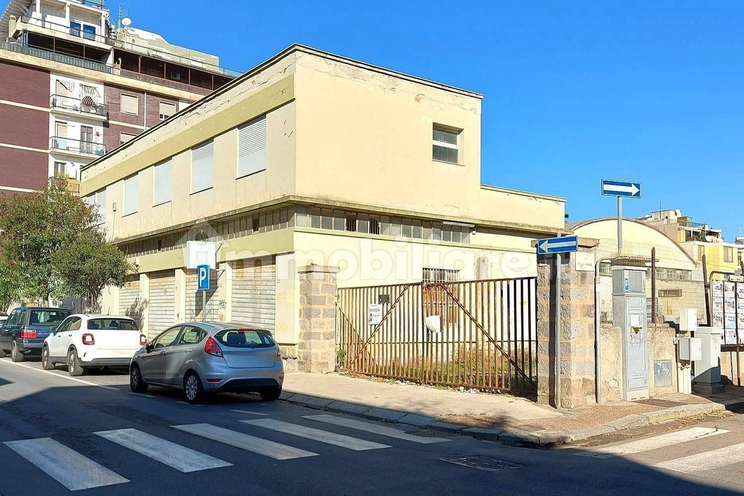 5-Zimmer Lagerhaus in Quartu Sant'Elena, Italy, Nr. 127700