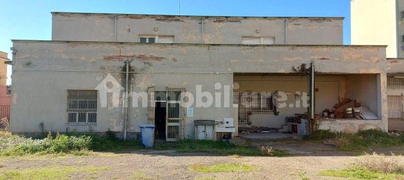 Armazém de 5 divisões em Quartu Sant'Elena, Italy N.º 127700 26