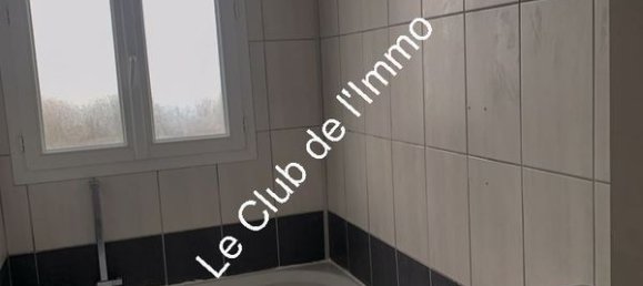 2 bedrooms Apartment in Fleury-les-Aubrais, France No. 214614 10