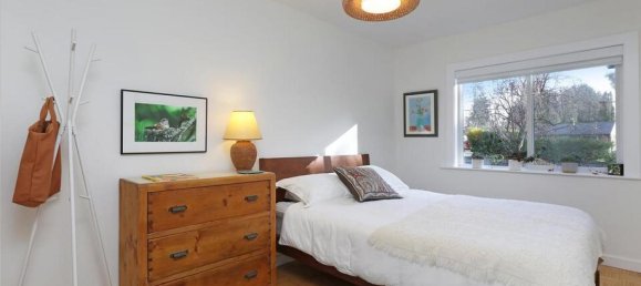 3 bedrooms House in British Columbia, Canada No. 1198 8