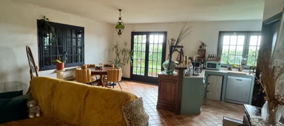 Casa de 2 dormitorios en Dampierre-sur-Avre, France No. 61040 2