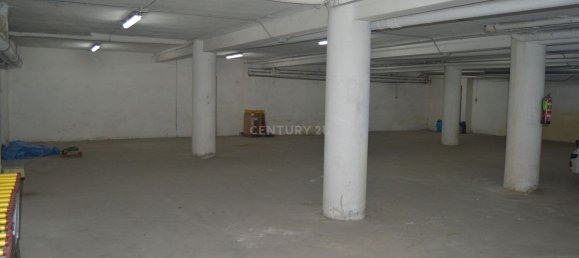 Гараж 393м² в Гранада, Испания № 75914 5