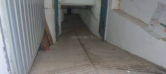 Гараж 393м² в Гранада, Испания № 75914 9