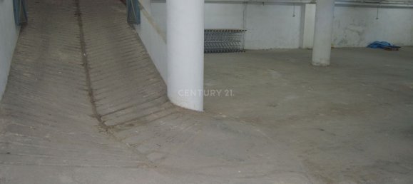 Гараж 393м² в Гранада, Испания № 75914 7