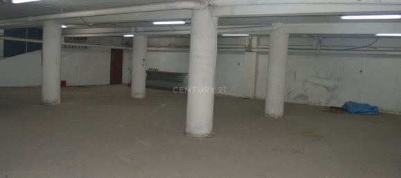 Гараж 393м² в Гранада, Испания № 75914 14