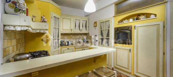 3 bedrooms House in Rome, Italy No. 13867 14