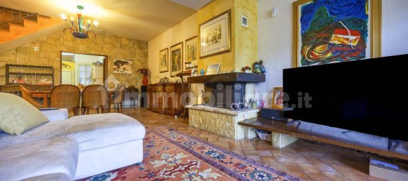 3 bedrooms House in Rome, Italy No. 13867 10