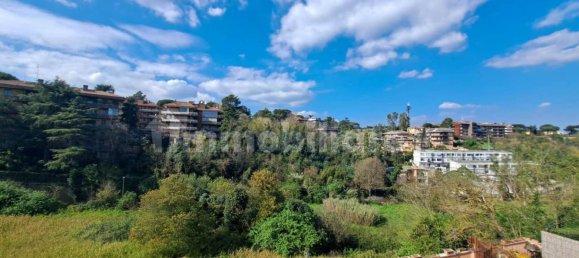 3 bedrooms House in Rome, Italy No. 13867 6