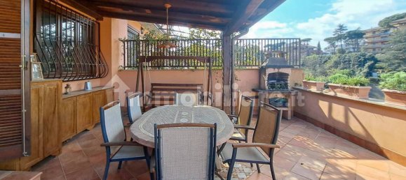 3 bedrooms House in Rome, Italy No. 13867 20