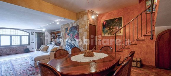 3 bedrooms House in Rome, Italy No. 13867 12