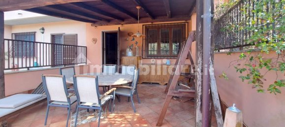 3 bedrooms House in Rome, Italy No. 13867 21