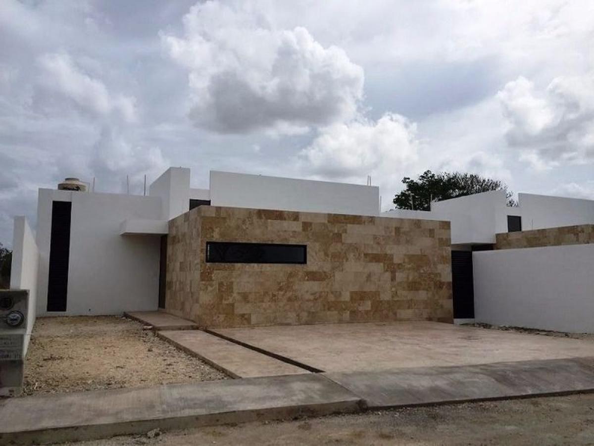 3 bedrooms House in Merida, Mexico No. 133756