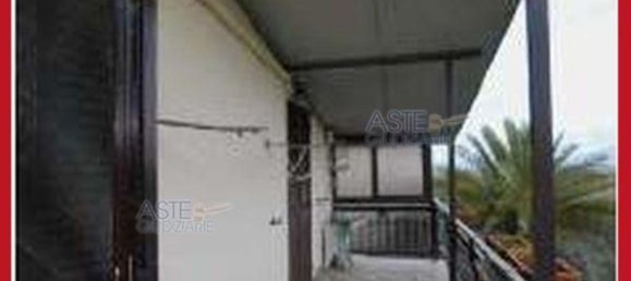 5 bedrooms Apartment in Rome, Italy No. 330846 6