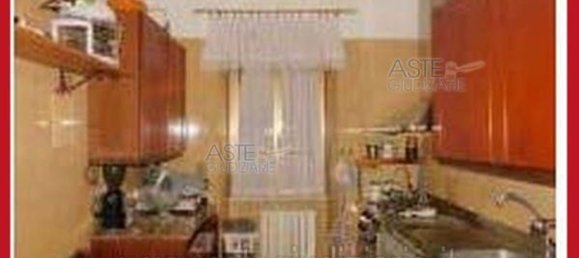 5 bedrooms Apartment in Rome, Italy No. 330846 3