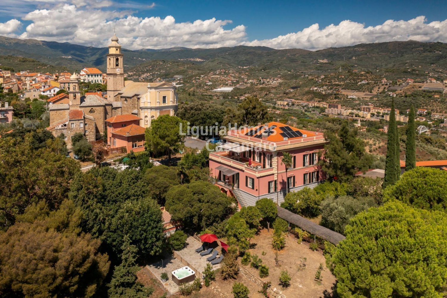 20 Schlafzimmer Villa in Imperia, Italy, Nr. 320758