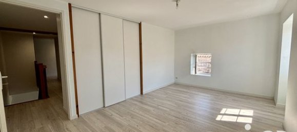 3 bedrooms House in Deux-Sevres, France No. 301539 10