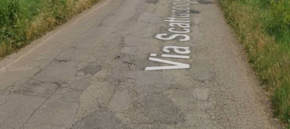 265m² Commercial property in Ferentino, Italy No. 306818 11