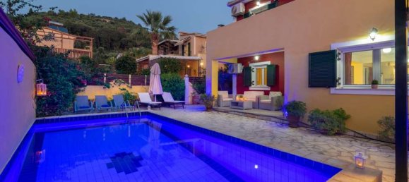 3 bedrooms Commercial property in Zakynthos, Greece No. 502 2