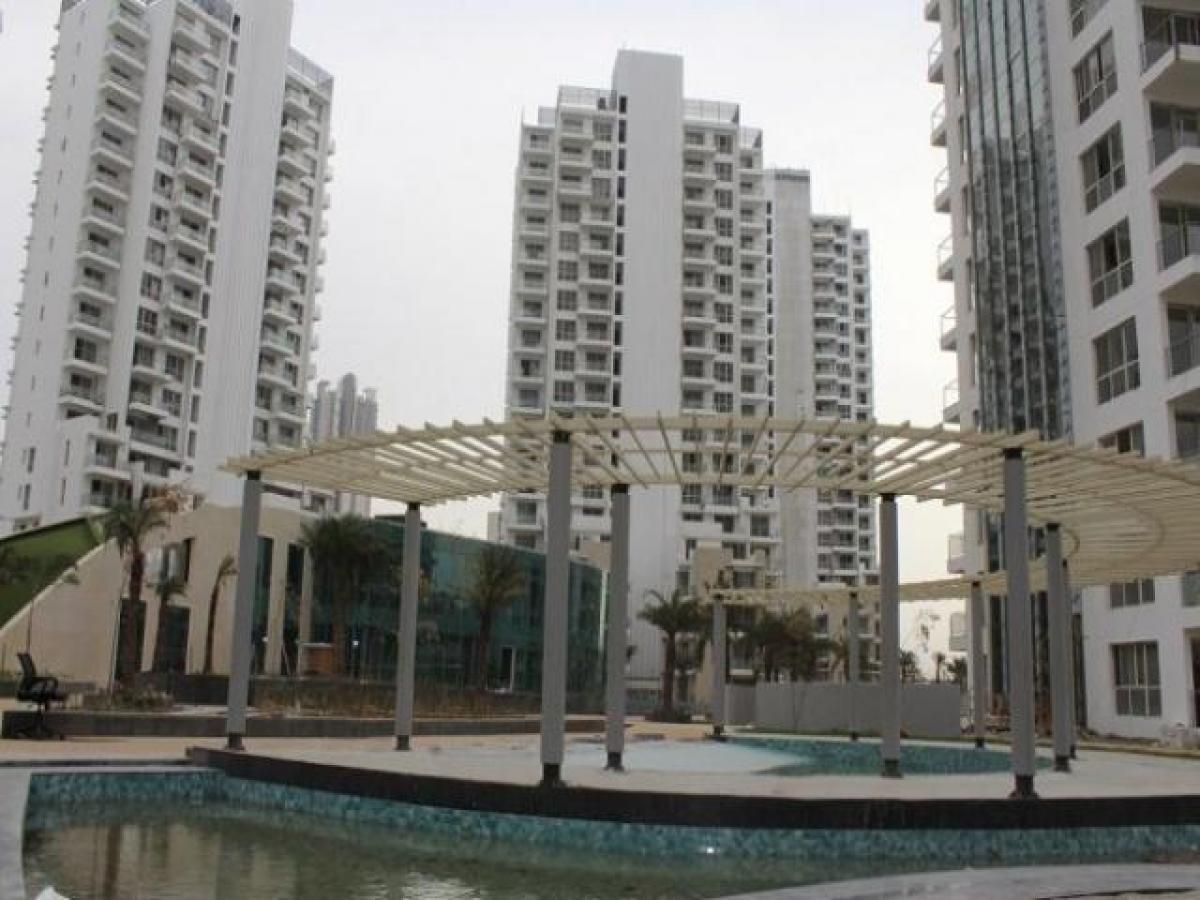 Casa de 3 dormitorios en Gurgaon, India No. 7824