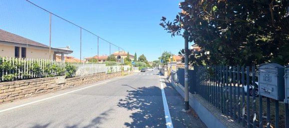 35m² Commercial property in Rome, Italy No. 347871 2