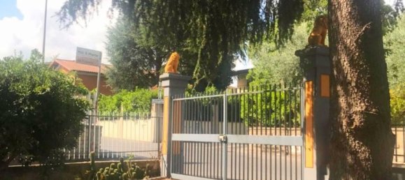 35m² Commercial property in Rome, Italy No. 347871 11