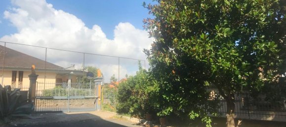 35m² Commercial property in Rome, Italy No. 347871 10