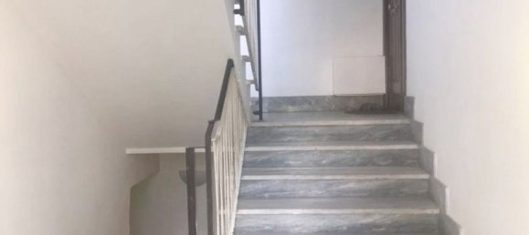 35m² Commercial property in Rome, Italy No. 347871 14