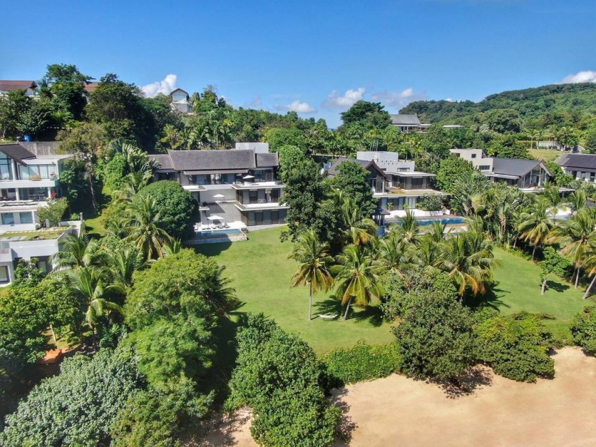 4 bedrooms Villa in Phuket, Thailand No. 5911