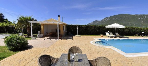 Villa de 3 dormitorios en Corfu, Greece No. 3658 9