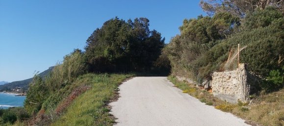 Villa de 3 dormitorios en Corfu, Greece No. 3658 28