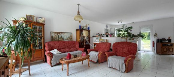 3 Schlafzimmer Haus in La Ferriere, France, Nr. 357853 2
