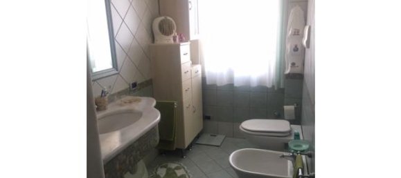 5غرفة شقة في Catania, Italy رقم 252377 2