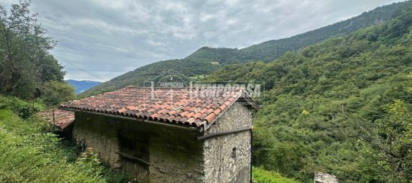 1 bedroom House in Tavernola Bergamasca, Italy No. 285817 10