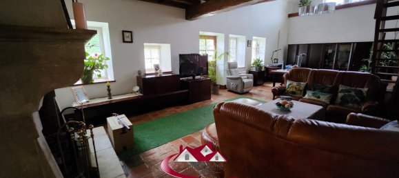 4 chambres Maison à Faverolles, France No. 161191 8