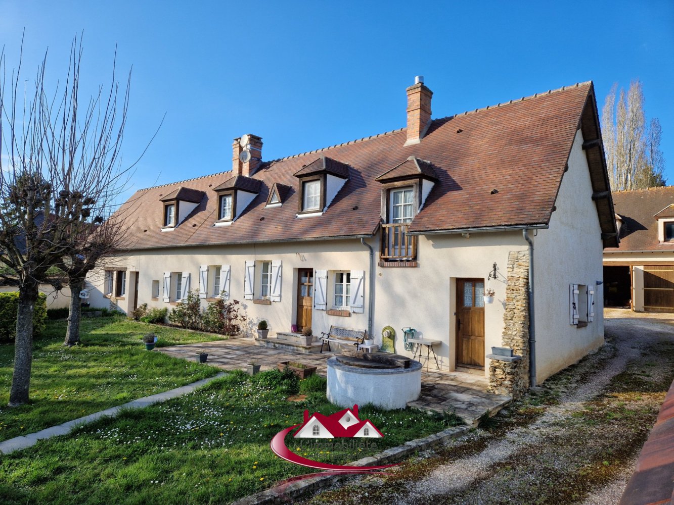 4 chambres Maison à Faverolles, France No. 161191