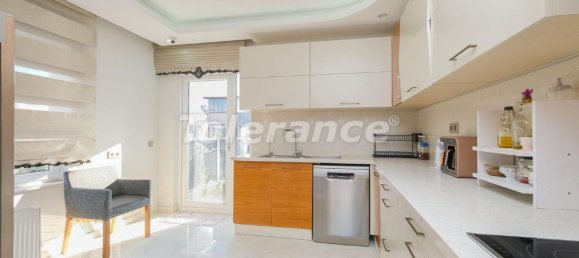 Квартира 5+1 в Лара, Турция № 32619 15