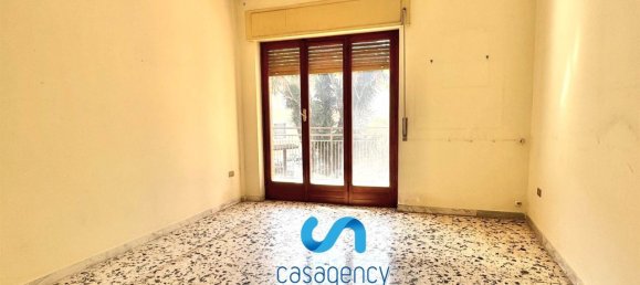 5 rooms Apartment in Caserta, Italy No. 163038 11