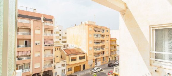 2 bedrooms Apartment in Torrevieja, Spain No. 140589 2