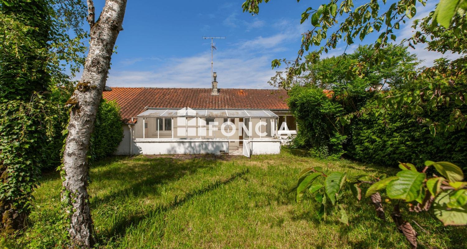 Casa T3 em Saint-Jean-de-la-Ruelle, France N.º 61626