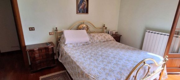 3 bedrooms House in Tuoro sul Trasimeno, Italy No. 338084 17
