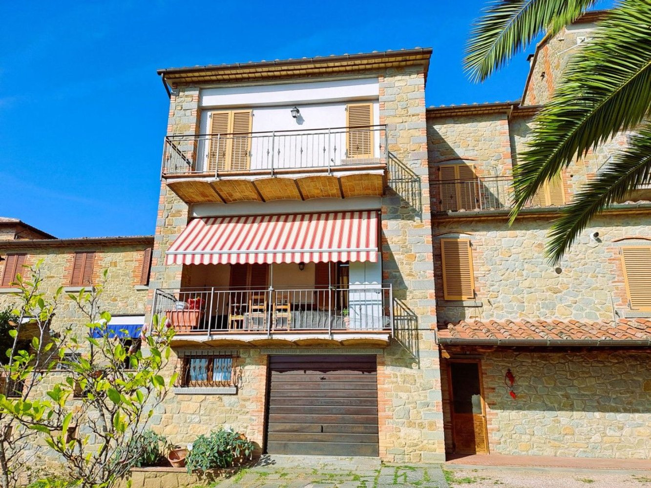 3 bedrooms House in Tuoro sul Trasimeno, Italy No. 338084