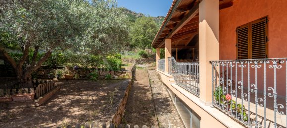 10 rooms Villa in Capoterra, Italy No. 311310 3