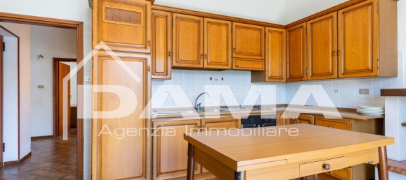2 bedrooms Apartment in Forlì, Italy No. 305924 8