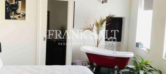 3 bedrooms House in Zebbug, Malta No. 4475 9