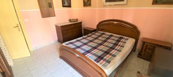 4-Zimmer Wohnung in Catanzaro, Italy, Nr. 79660 8